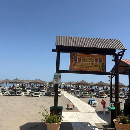 Centro Nogalera 토레몰리노스